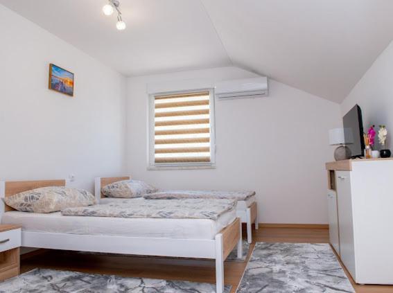 Apartmani Jezero 코니츠 외부 사진
